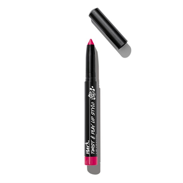 Avon mark. Twist & Play Lip Stylos